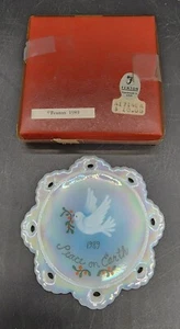 FENTON IRIDISIERTES HANDBEMALTES FRIEDEN AUF ERDE TAUBE VOGELORNAMENT 1989 MIT BOX - Bild 1 von 5
