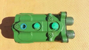 John Deere RE286726 Brake Valve Tractor 8295RT 8310RT 8320RT 8335RT 8345RT 8360 - Picture 1 of 9