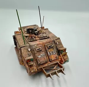 Warhammer 40K Space Marine Tank, Superbly Painted - Picture 1 of 12
