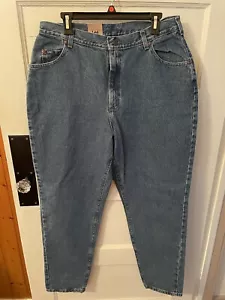 Lee Womens 18M Comfort Waist Tapered Jeans Pepper stone Wash Relaxed Seat NWT #1 - Picture 1 of 3