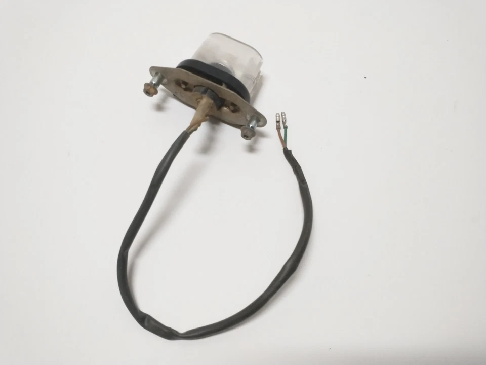 Luz de matrícula 84-86 Honda Elite Ch125/Ch150 Foto 1 de 3