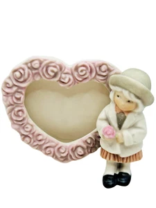 Enesco Bahner Studio Herzform Rosen Mädchen Figur Fotohalter Rahmen - Bild 1 von 8