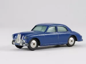 Corgi No. 205M Riley Pathfinder Mechanical Shallow Fréquente - Picture 1 of 10