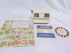 GAF Viewmaster (Red White Blue) Viewer + Preview Reel 1976 - Picture 1 of 6