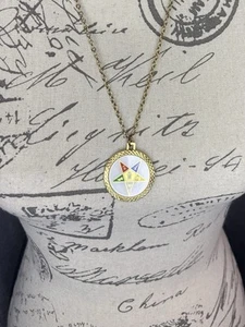 VINTAGE MASONIC EASTERN STAR PENDANT NECKLACE WITH REPLICA GOLD 1776 COIN - Picture 1 of 6