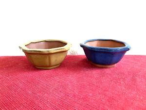 Two (2) Chinese Bonsai Pots - Flower Shape - Picture 1 of 12