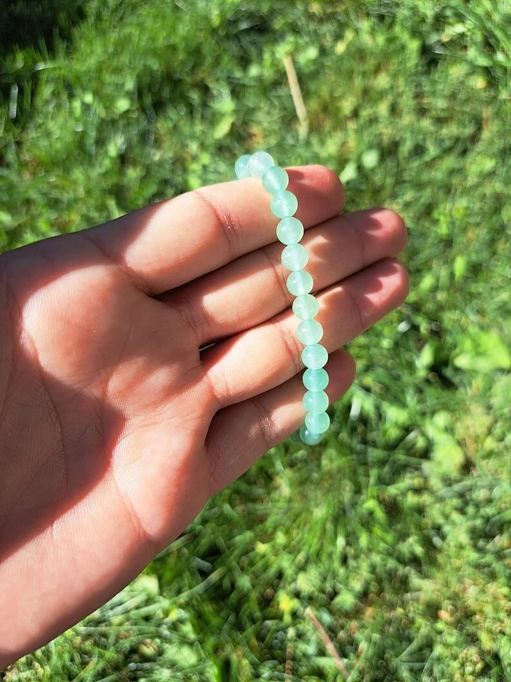 A+ Grün Aventurin Glück & Wohlstand Runde Perlen Unisex Dehnbar Armband 6-8 Zoll - Bild 1 von 4