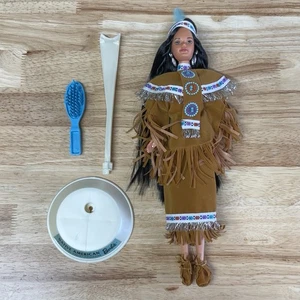 Barbie nativa americana Mattel 1997 cuarta edición muñecas del mundo de colección - Imagen 1 de 9