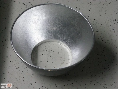 Bowens/Hensel Studioblitz Reflector (Connector MH-15) Blitz-Reflektor Ø 28 CM - Image 1 of 2