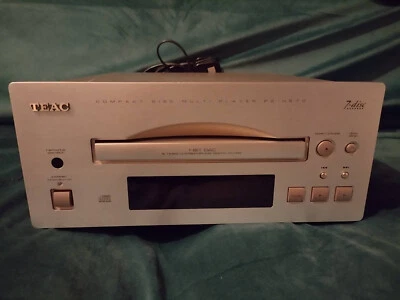 Teac 500 Series PD-H570 7 DISC CD Player Changer in Champagne gold.  - Image 1 of 4