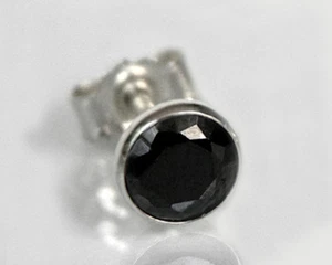 925 ECHT SILBER RHODINIERT *** Herren Single-Ohrstecker Zirkonia schwarz 5,5 mm - Bild 1 von 4
