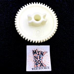Knex White Worm Gear for AC Electric Motor Pack - Standard K'nex Part - Picture 1 of 2