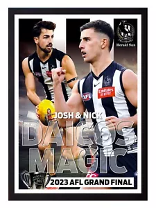 Póster enmarcado 2023 Collingwood Magpies AFL Premiers - Nick & Josh Daicos 62x44 cm - Imagen 1 de 4