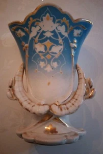 Vase à fleurs, décoratif en porcelaine de Paris,XIX siècle Décor de fleurs, bleu - Picture 1 of 4