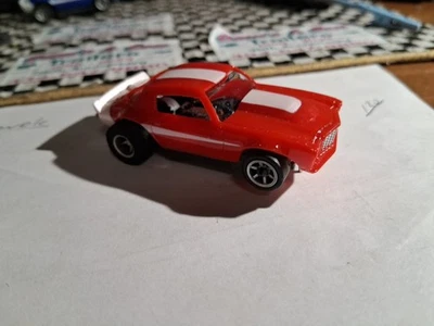 DASH MOTORSPORTS BALDWIN CAMARO 红色和白色 带 N.O.S. AURORA 底座免运费 — 第 1/4 张图片
