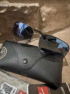 Occhiali da sole Ray Ban RB3683 9000/3F 56-15-135 2N lenti vetro sfumato blu - Foto 1 di 15