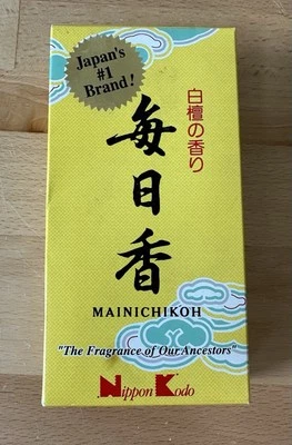 Palitos de incienso de sándalo Nippon Kodo Mainichi-Koh 70 g de Japón Foto 1 de 4