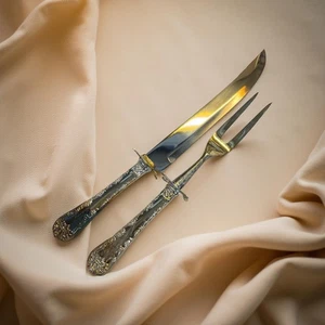 Wm. Rogers & Son Edelstahl Tranchiermesser & Gabel Set Enchanted Rose - Bild 1 von 8