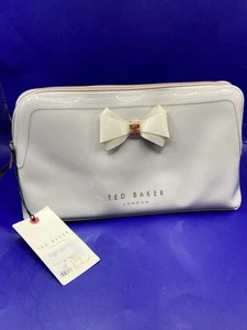 Ted Baker Curved Bow Shiny Large Make up Bag, Wash Bag, grey RRP £40 - Picture 1 of 24