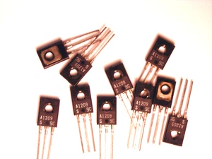 Transistor SANYO ""Original"" 2SA1209 PNP 2 piezas - Imagen 1 de 1