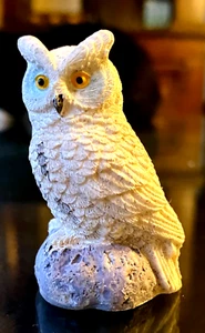 Miniature Owl Figurine Hard Resin 2 1/4" Tall - Picture 1 of 6