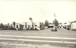 Postcard RPPC California CA Santa Rosa Unzelman's Auto Court Roadside 1950s - Picture 1 of 2