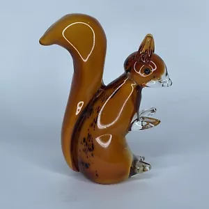 Kunst Glas Eichhörnchen Figur weiß innen gebrannt orange Mittelschicht klar äußere Schicht - Bild 1 von 9