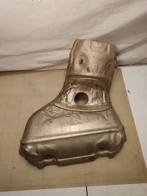 2012-2016 福特 FOCUS EXHAUST MANIFOLD HEAT SHIELD BV61-9N454-AF 原始设备制造商 — 第 1/4 张图片