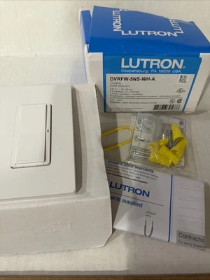 Interruptor inteligente Lutron Claro con placa de pared Caséta iluminación inteligente DVRFW-5NS-WH-A Foto 1 de 4