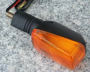 Suzuki DR350 DR650 DR 125 200 250 350 650 GSXR 750 1100 SHORT-STEM TURN SIGNAL - Picture 1 of 1