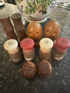 Vintage Wood Salt & Pepper Shaker Lot (5) Sets MCM- Chef Salty, Eggs, Barrels - Picture 1 of 10