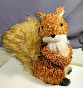 Large 9" Cute Sisal Straw Red Squirrel w Fur Spring Christmas Holiday Decoration - Picture 1 of 14