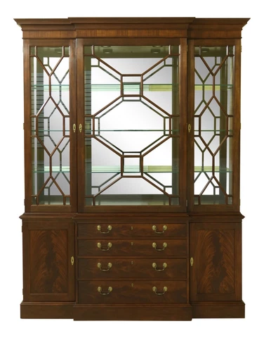 52001EC: STICKLEY Colonial Williamsburg Mahogany Breakfront Cover