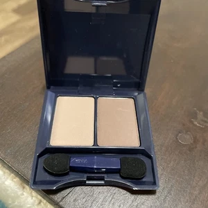 Avon True Color Eyeshadow Duo Classic Neutral Medium .10 Oz - New - Picture 1 of 2