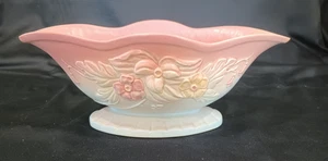 Excellent Hull Art W-21-12 Console Bowl Wildflower Pattern 12 inches Pink / Blue - Picture 1 of 9