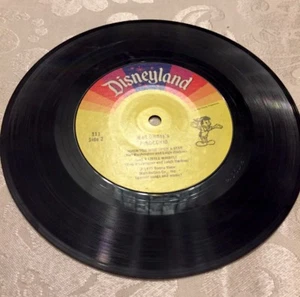 1977 WALT DISNEY PINOCCHIO 45 7" A DISNEYLAND RECORD LLP 311 - Picture 1 of 3