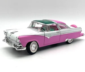 Road Legends Ford Fairlane Crown Victoria 1955 Coupe in pink, OVP, 1:18, K302 - Bild 1 von 9