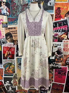 Vestido De Colección Años 70 Marfil Púrpura Floral Encaje Perla Manga Larga Cinturón Estilo Gunne Sax - Imagen 1 de 16