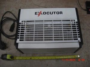 insect o cutor fly killer Spare or repairs - Picture 1 of 6