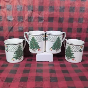 Set 4 Tazzine da Tè Caffè Ceramica Mikasa Heritage Cabob Christmas Story Albero - Foto 1 di 9