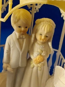 Cake Topper - Picture 1 of 3