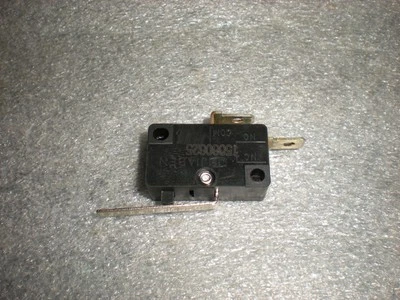 OEM PORTLAND 13" STRING TRIMMER 4.0AMP 120V 7800RPM 62567 Trigger Button Switch - Image 1 of 4