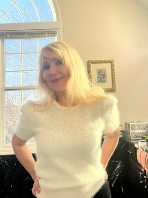 Suéter de Angora 🌸Esponjoso Elegante Suave y Dulce🌸70% Angora 18” Pecho M-L Fiesta Foto 1 de 4