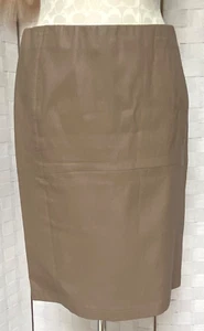 Gonna Elaine Kim in pelle elasticizzata beige lunghezza ginocchio taglia 10 - Foto 1 di 17