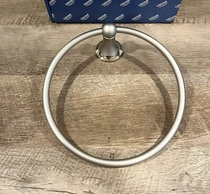 GROHE Seabury 8 Inch Towel Ring Satin Nickel with Polished Brass Accent 40158ARO - Picture 1 of 4