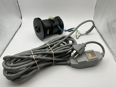 Dirt Devil Spot Scrubber Modelo SE2800 - Motor de substituição e cabo de alimentação em excelente estado usado - Imagem 1 de 4