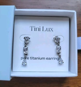 Tini Lux Hypoallergenic Titanium Wedding Earrings Zoe Drop Silver in "Diamond" - Picture 1 of 5