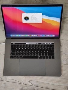 Apple MacBook Pro 15" (2016) – A1707 – i7 2,9 GHz – 16 GB RAM 512 GB - touchbar - Picture 1 of 12