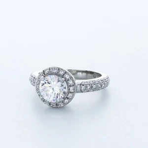2.1 CTW Natural Diamond G/SI1 Round Cut 14K White Gold Prong Vintage Accent Ring - Picture 1 of 3