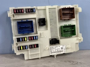 🚘 VOLVO S80/V70 XC70 XC60/FUSE BOX/ ELECTRONIC MODULE CEM 31327994 AA/D4/2014/ - Picture 1 of 8